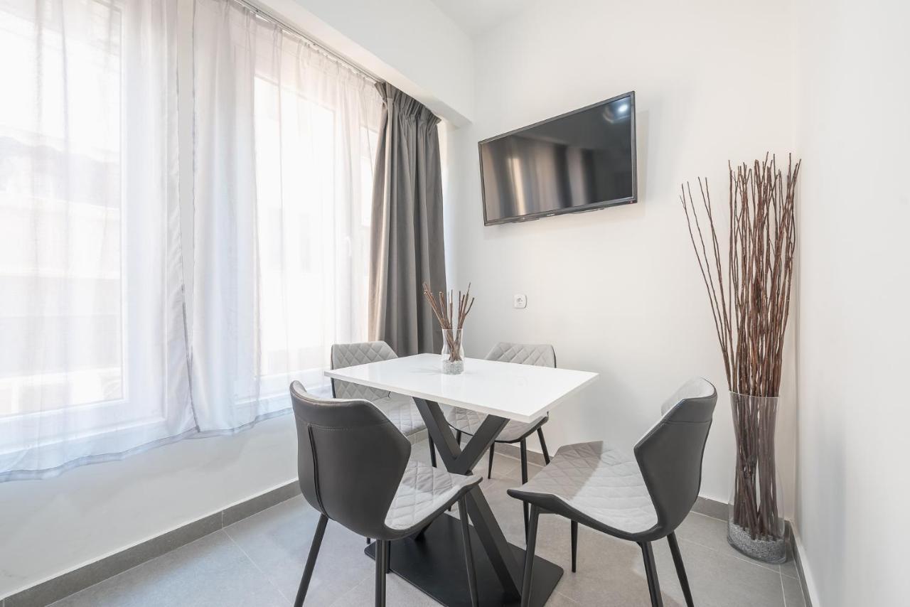 Iguana Gold Luxury Suites 2 أثينا المظهر الخارجي الصورة
